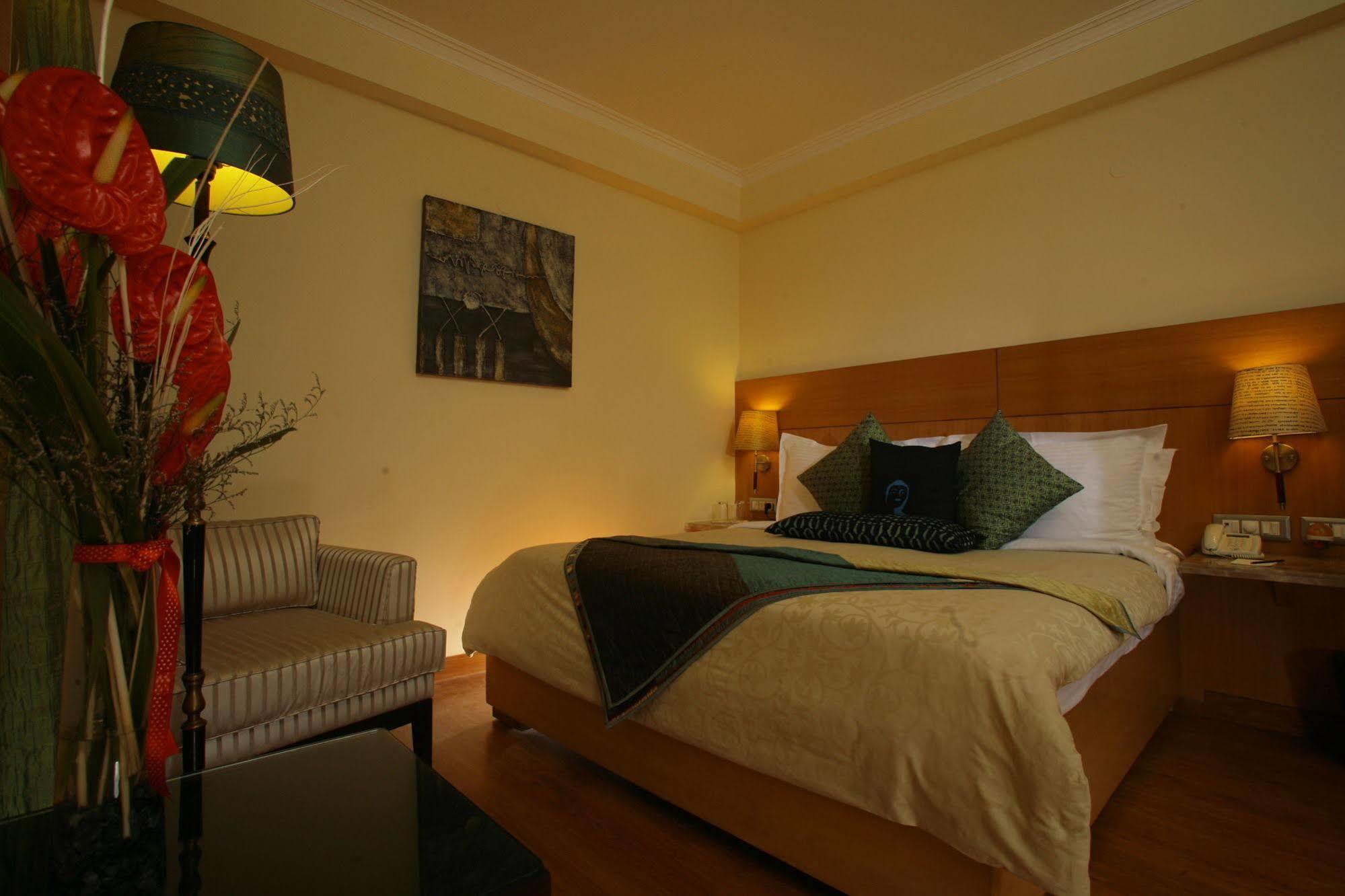 ​justa Panchsheel Park 4* New Delhi